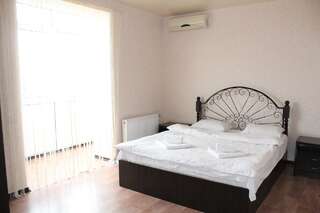 Апартаменты Apartments Ryljejeva 25 Киев Апартаменты-1